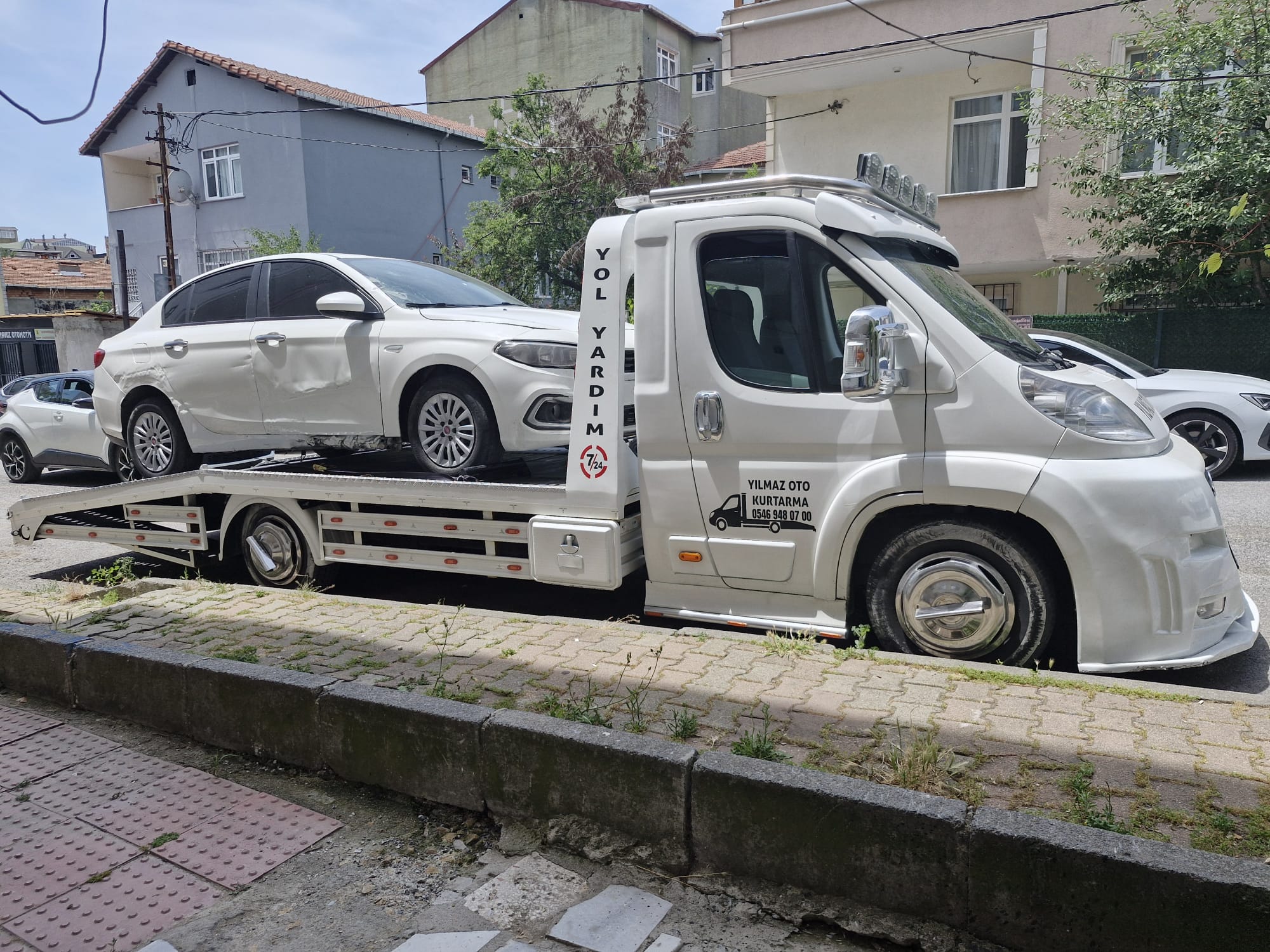 Yılmaz Oto Çekici binek araç taşıma